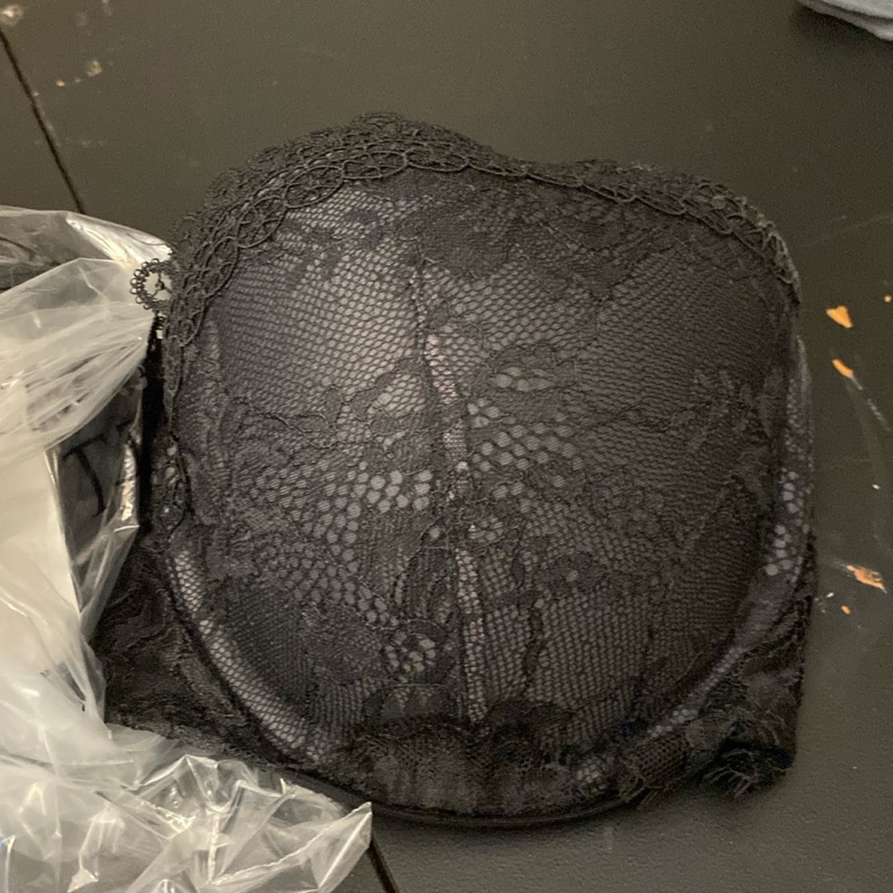 NWT VS black balconette bra